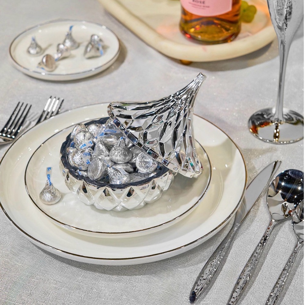 Hershey's Kisses Electroplated Candy Dish with Gift Box